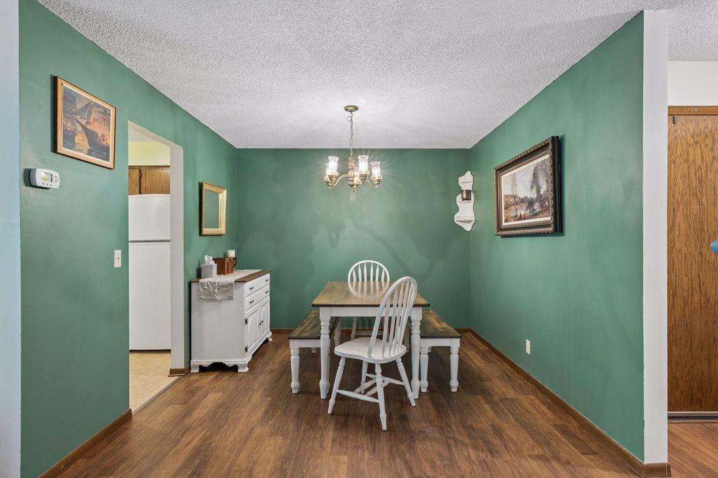973 Greenhaven Drive, Vadnais Heights, MN 55127 — photo 5