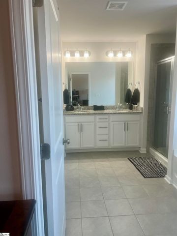 202 Ashborne Lane, Simpsonville, SC 29681
