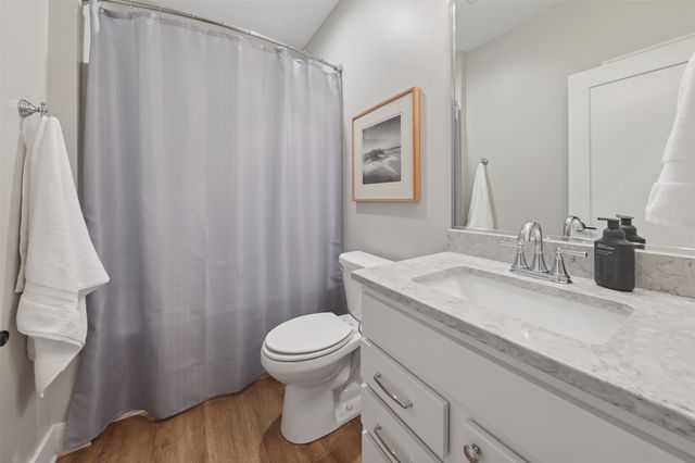 618 35th SW Street SW, Altoona, IA 50009