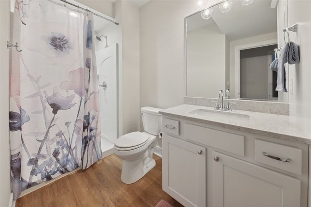 618 35th SW Street SW, Altoona, IA 50009