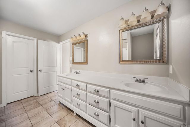 7016 Northlake Drive, Jacksonville, AR 72076