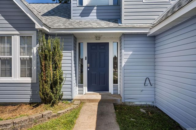 7016 Northlake Drive, Jacksonville, AR 72076