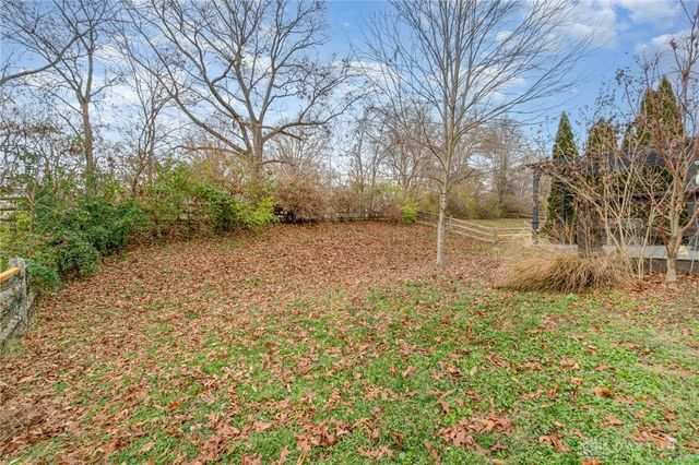 6143 Maple Grove, Morrow, OH 45152