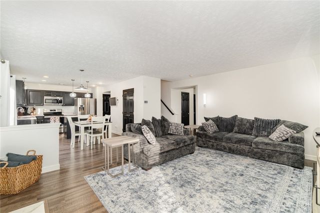 6143 Maple Grove, Morrow, OH 45152