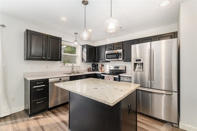 6143 Maple Grove, Morrow, OH 45152