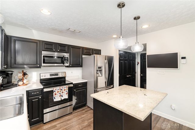 6143 Maple Grove, Morrow, OH 45152