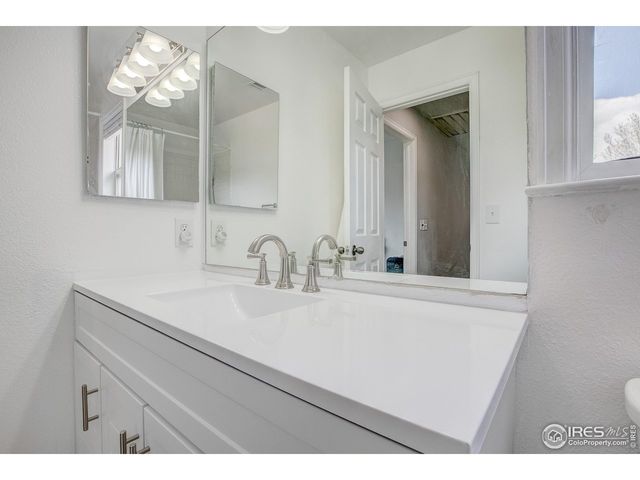 2875 Dafina Dr, Loveland, CO 80537