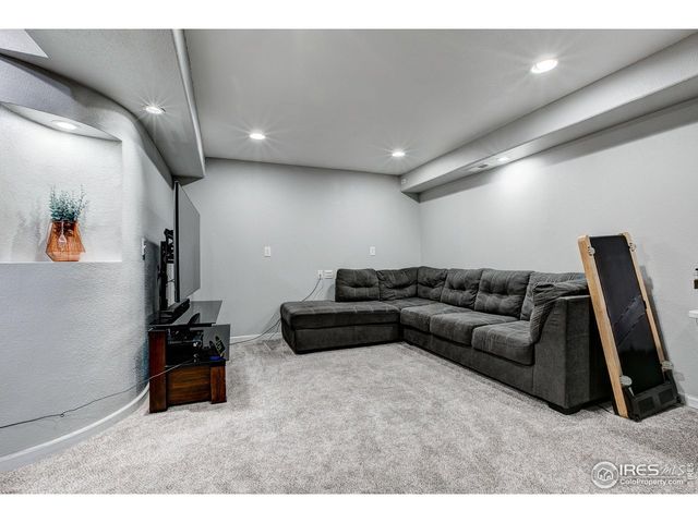 2875 Dafina Dr, Loveland, CO 80537