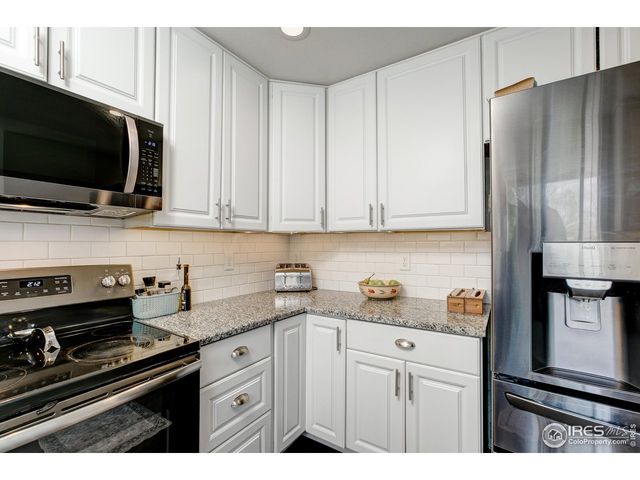 2875 Dafina Dr, Loveland, CO 80537