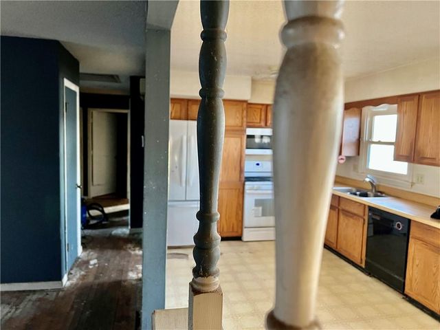 242 S Raum Street, Lawson, MO 64062