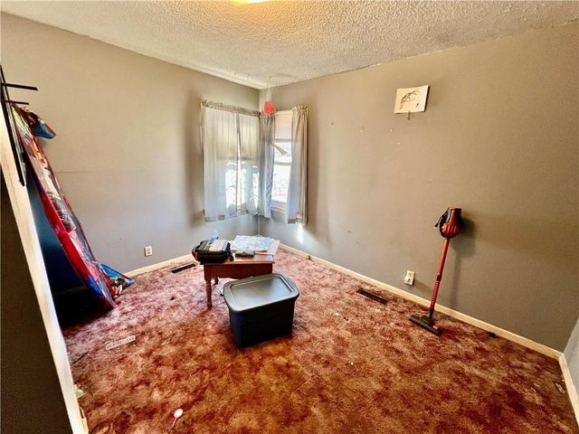 242 S Raum Street, Lawson, MO 64062