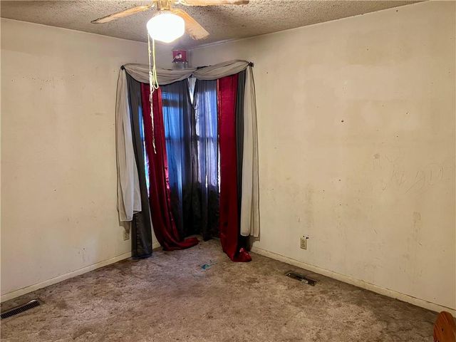 242 S Raum Street, Lawson, MO 64062