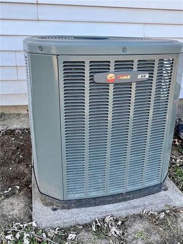 242 S Raum Street, Lawson, MO 64062