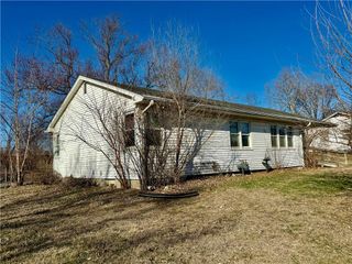 242 S Raum Street, Lawson, MO 64062