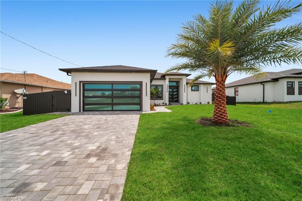 1237 NW 37th AVE, Cape Coral, FL 33993