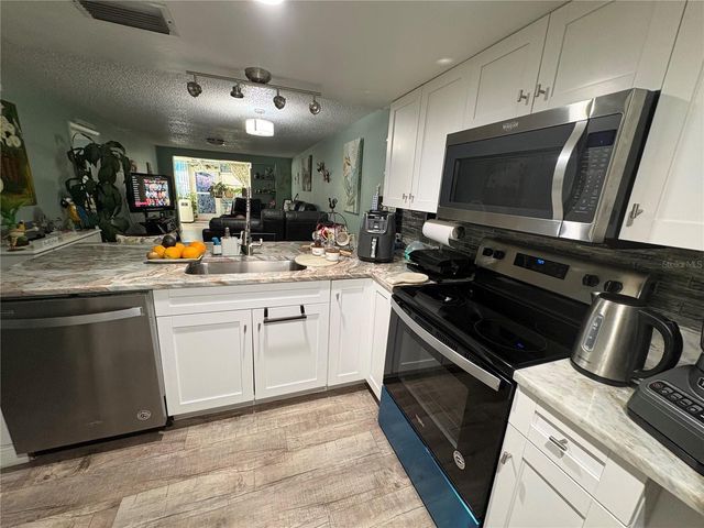 4247 SHELDON PLACE 1, New Port Richey, FL 34652
