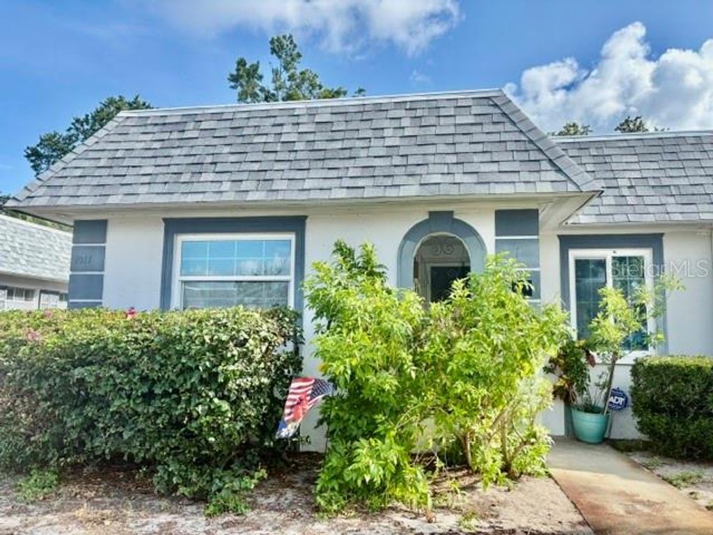 4247 SHELDON PLACE 1, New Port Richey, FL 34652