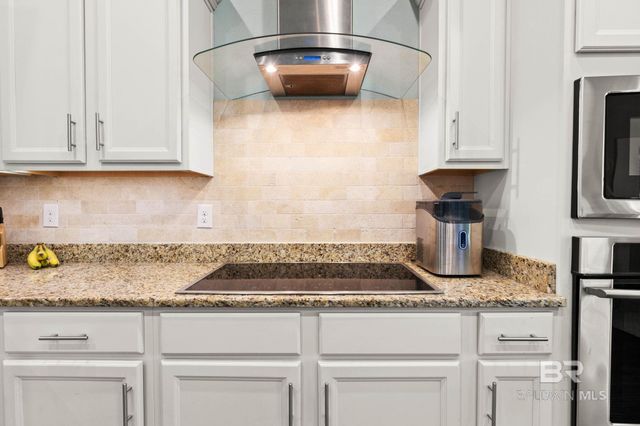 18612 Treasure Oaks Road, Gulf Shores, AL 36542