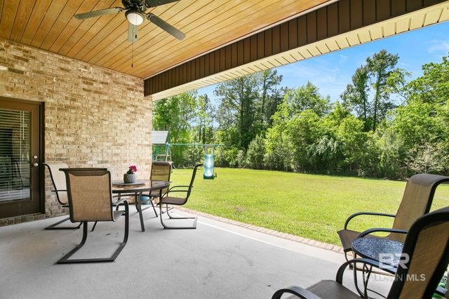 18612 Treasure Oaks Road, Gulf Shores, AL 36542