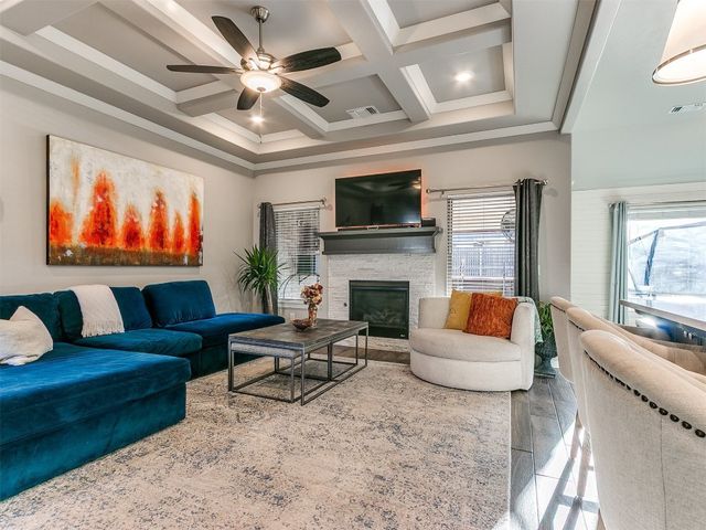 421 Switch Court, Yukon, OK 73099