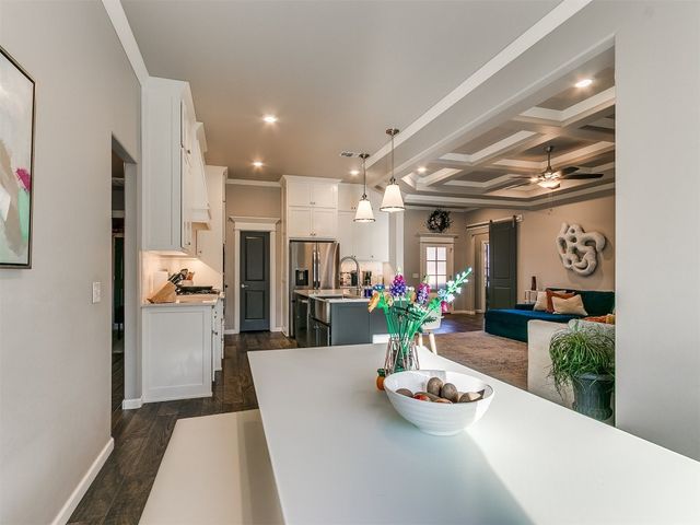 421 Switch Court, Yukon, OK 73099