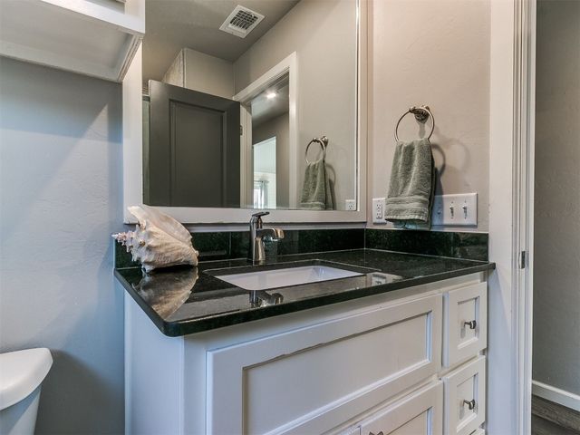 421 Switch Court, Yukon, OK 73099