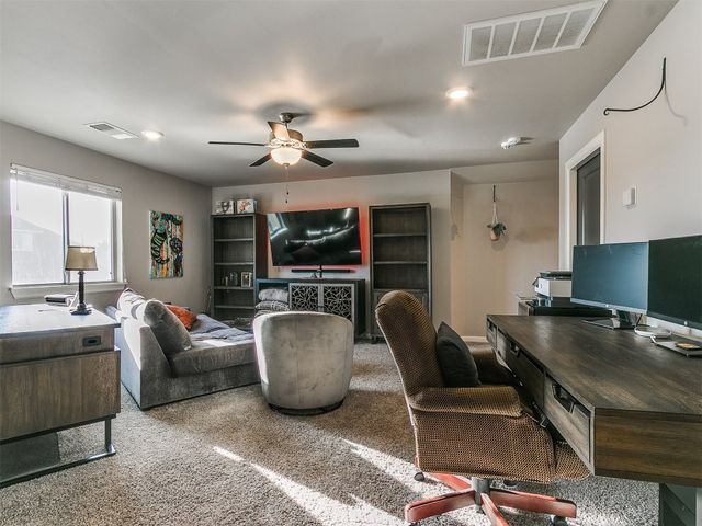 421 Switch Court, Yukon, OK 73099