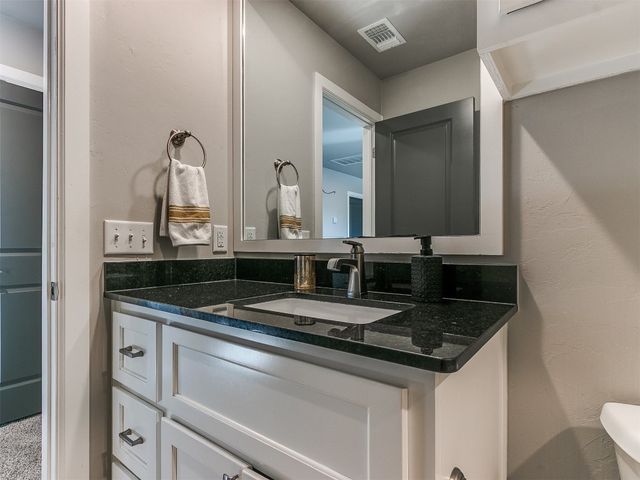 421 Switch Court, Yukon, OK 73099