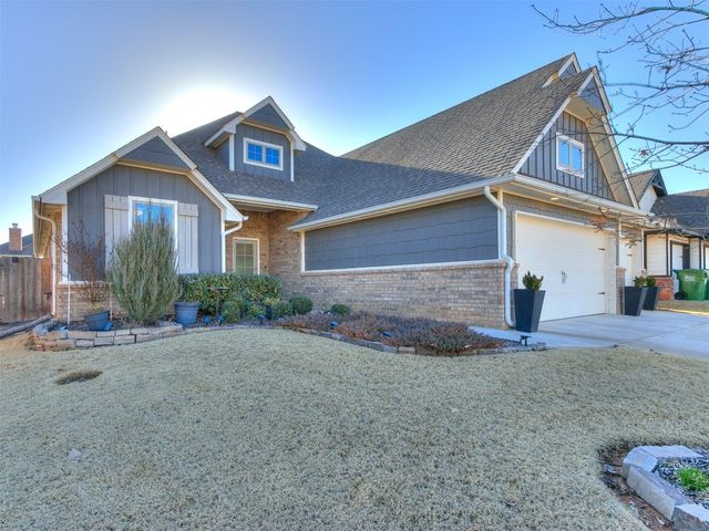 421 Switch Court, Yukon, OK 73099