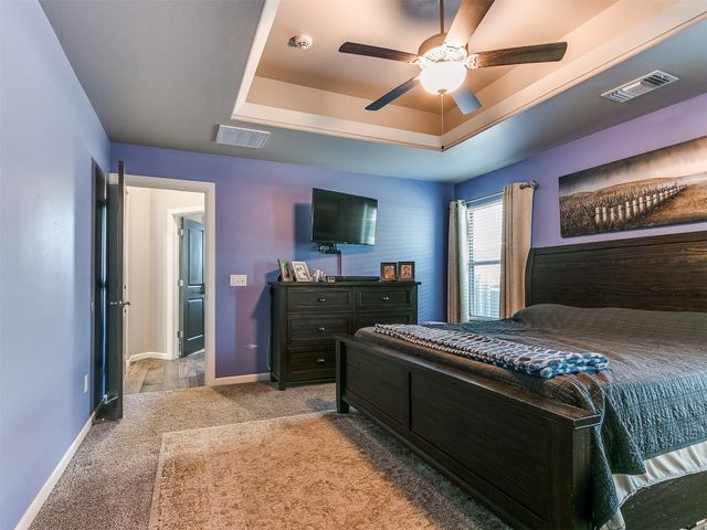421 Switch Court, Yukon, OK 73099