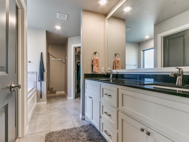 421 Switch Court, Yukon, OK 73099