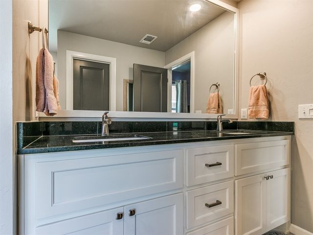 421 Switch Court, Yukon, OK 73099