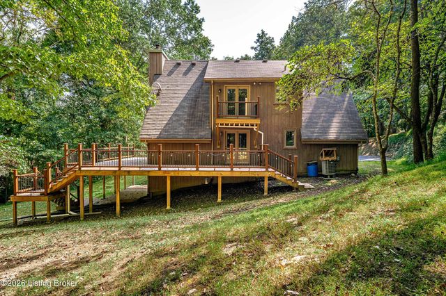 1000 Hobbs Ln, Fisherville, KY 40023