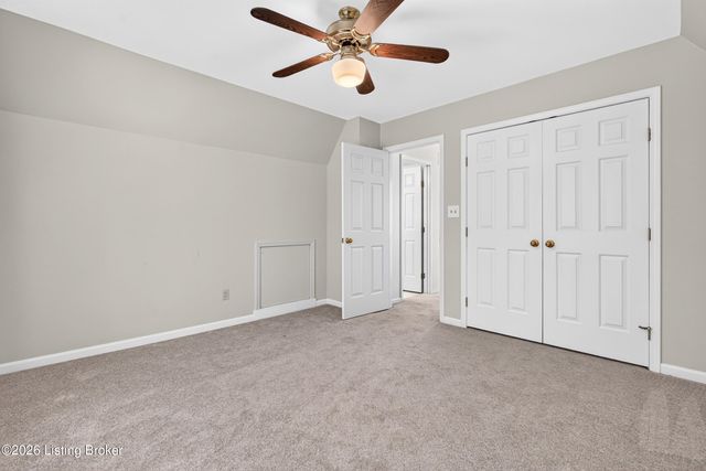1000 Hobbs Ln, Fisherville, KY 40023