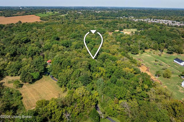 1000 Hobbs Ln, Fisherville, KY 40023