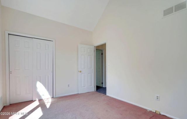 1220 Fox Hollow Drive, Toms River, NJ 08755