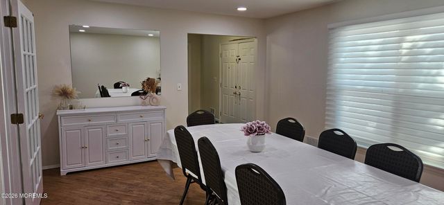 1220 Fox Hollow Drive, Toms River, NJ 08755