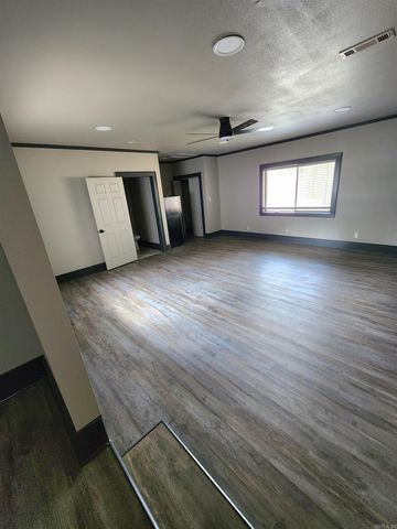 206 W High St, Sheridan, AR 72150