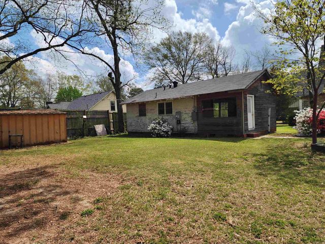 206 W High St, Sheridan, AR 72150