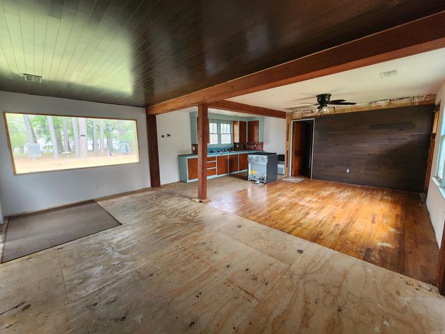 206 W High St, Sheridan, AR 72150
