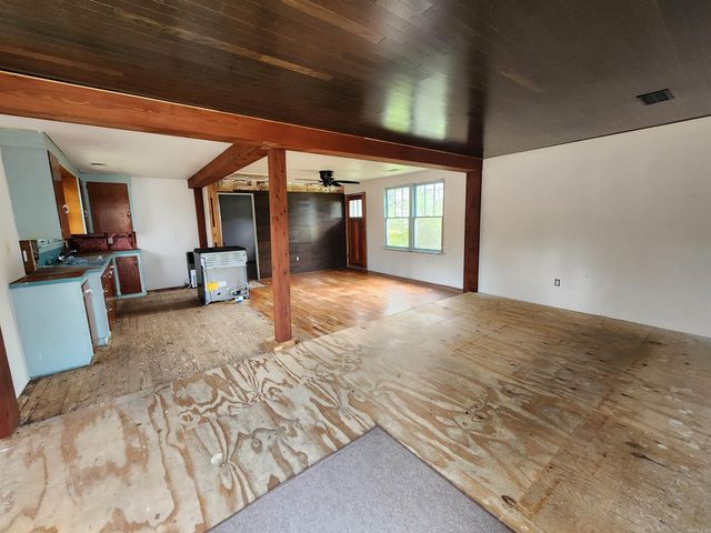 206 W High St, Sheridan, AR 72150