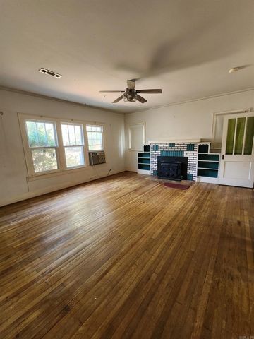 206 W High St, Sheridan, AR 72150