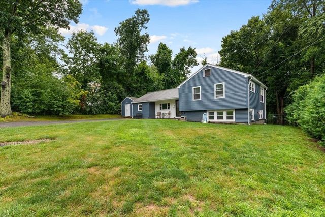 340 Berlin Rd, Marlborough, MA 01752