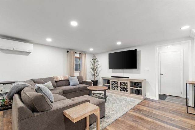 340 Berlin Rd, Marlborough, MA 01752