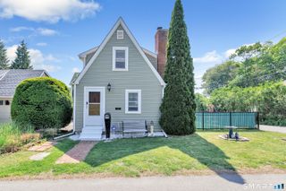 32 Peak Avenue, Milford, CT 06460