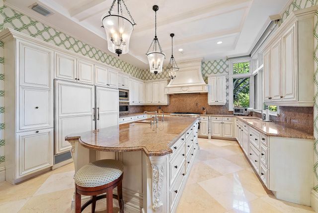 13840 Le Mans Way, Palm Beach Gardens, FL 33410