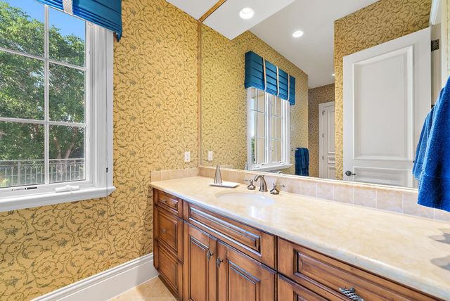 13840 Le Mans Way, Palm Beach Gardens, FL 33410