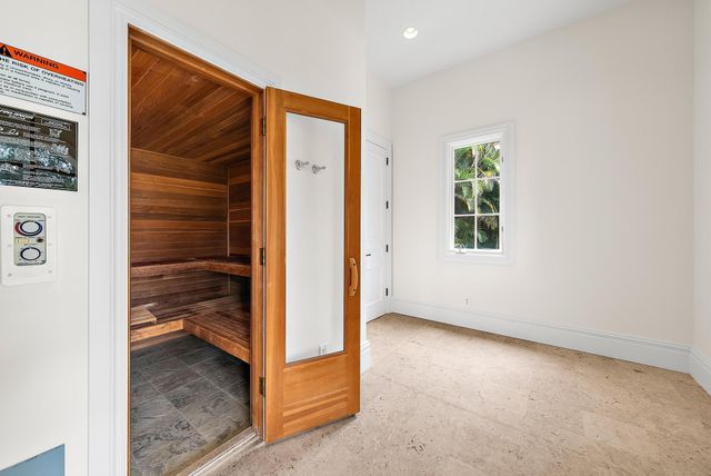 13840 Le Mans Way, Palm Beach Gardens, FL 33410