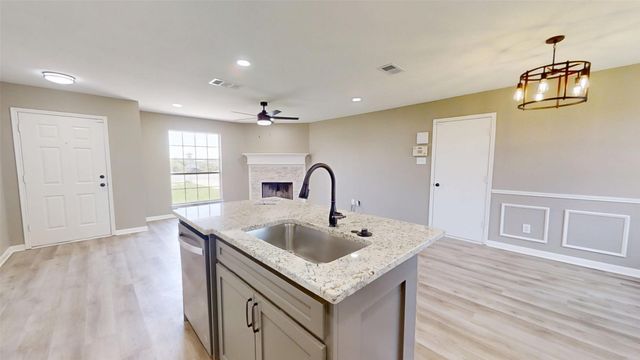 3000 Meandering Way, Granbury, TX 76049