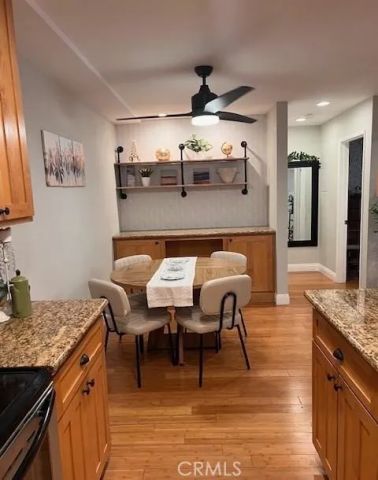 28947 Thousand Oaks 134, Agoura Hills, CA 91301